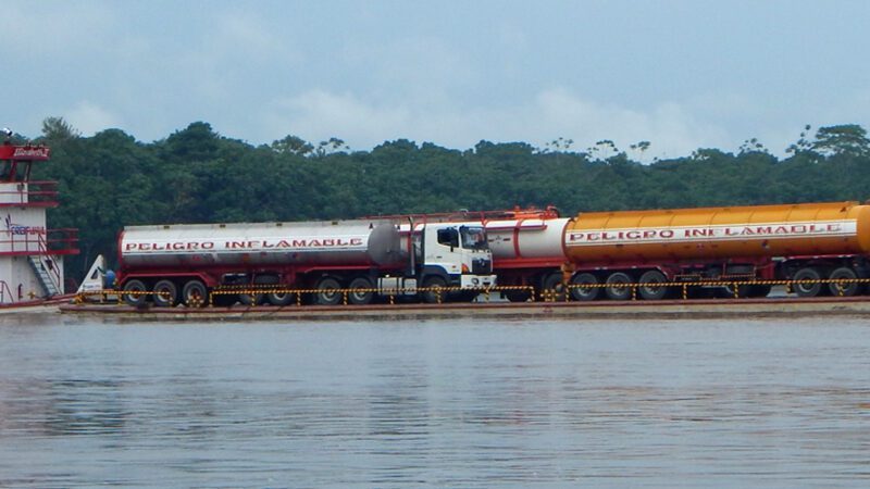 Risking-dangerous-oil-spills-crude-oil-being-moved-across-the-Amazon-2