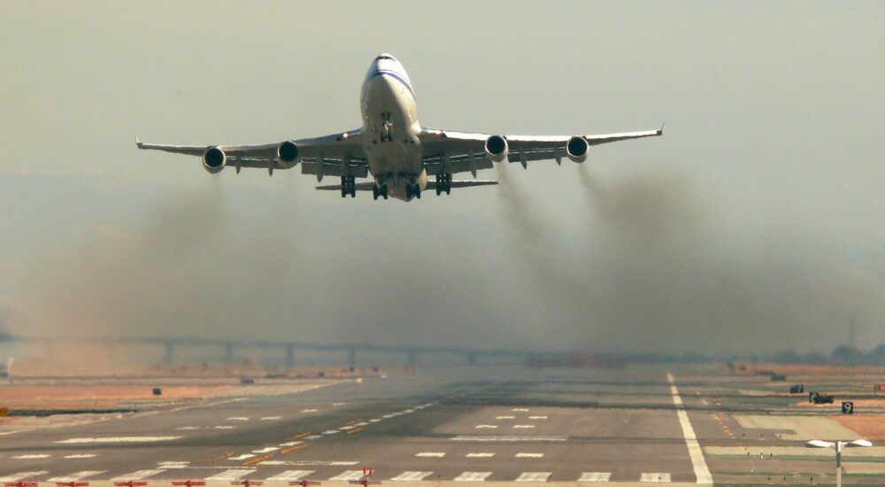 growing air freight emissions